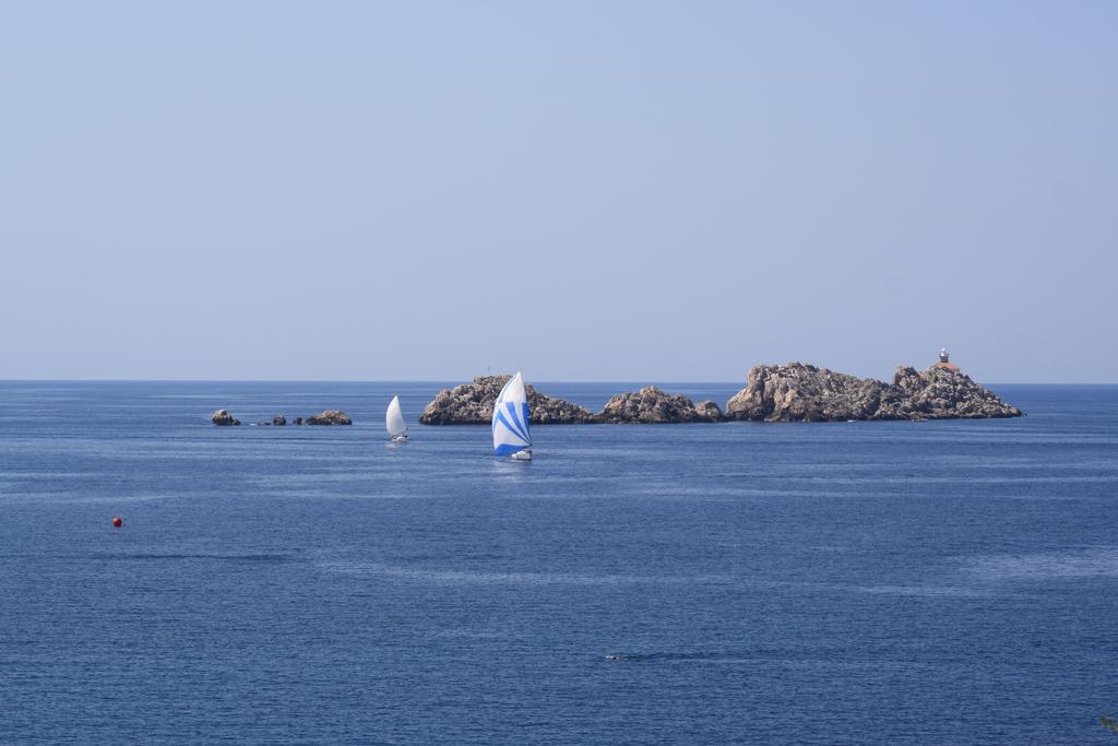 Dubrovnik Apartments Beach Front One Bedroom (Adults Only) Esterno foto